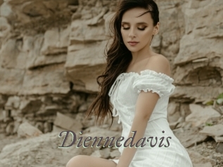 Diennedavis