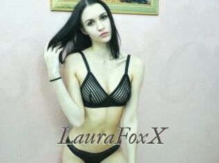 LauraFoxX