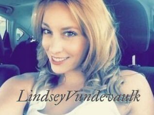 LindseyVundevaulk