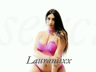 Lauramixx