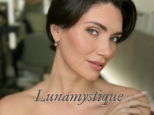 Lunamystique