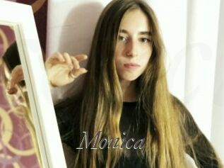 Monica_